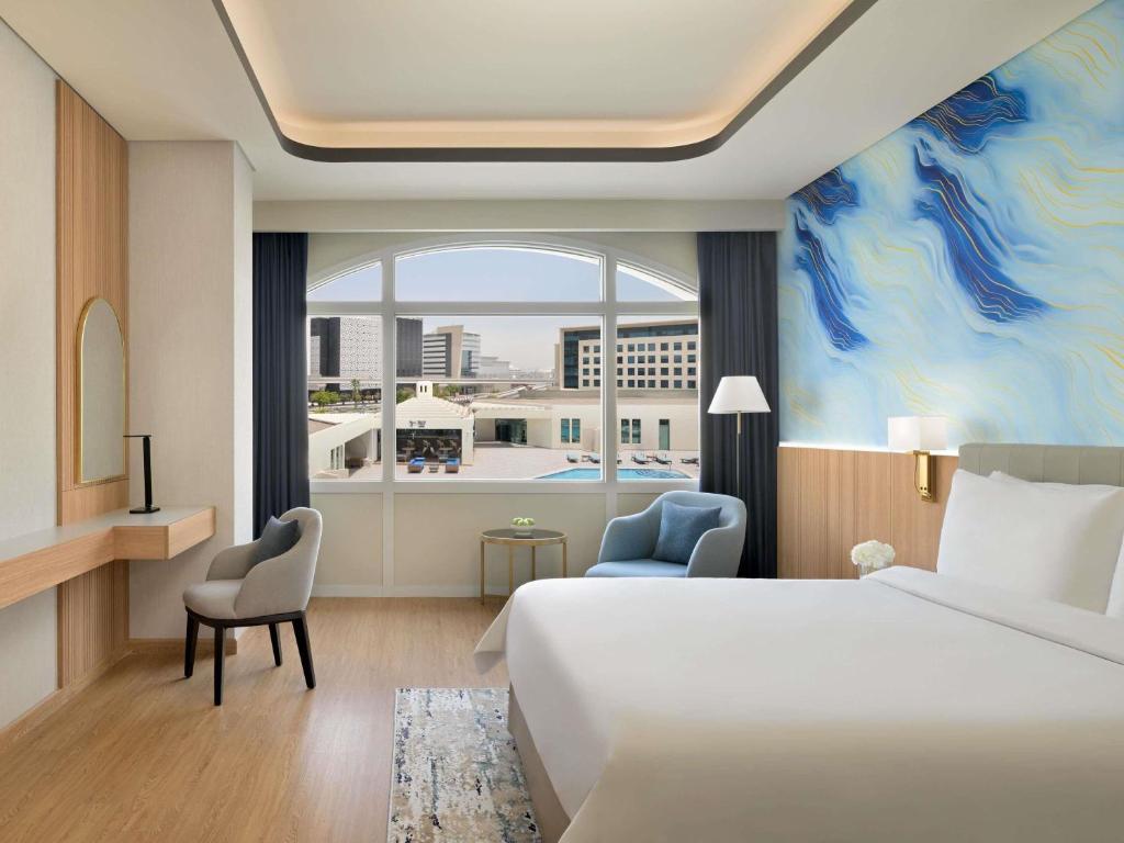 Movenpick Grand Al Bustan Dubai 2