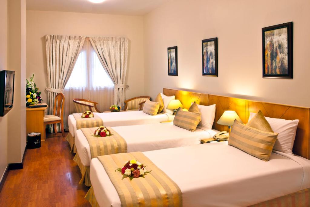 Landmark Plaza Hotel 3