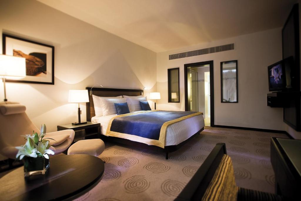 Avani Deira Dubai Hotel 3