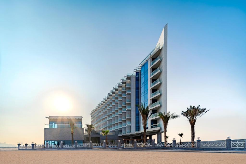 Sea Point Hotels, Dubai Island
